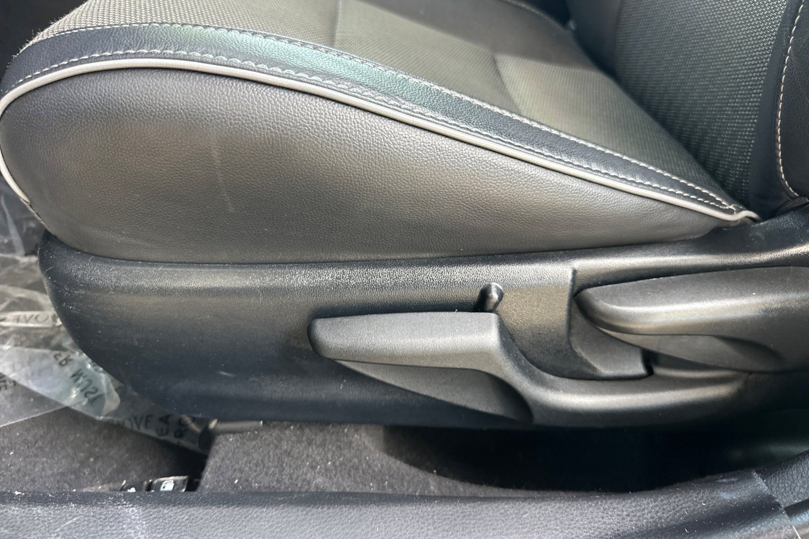 Used 2015 Toyota Corolla S FWD image 15
