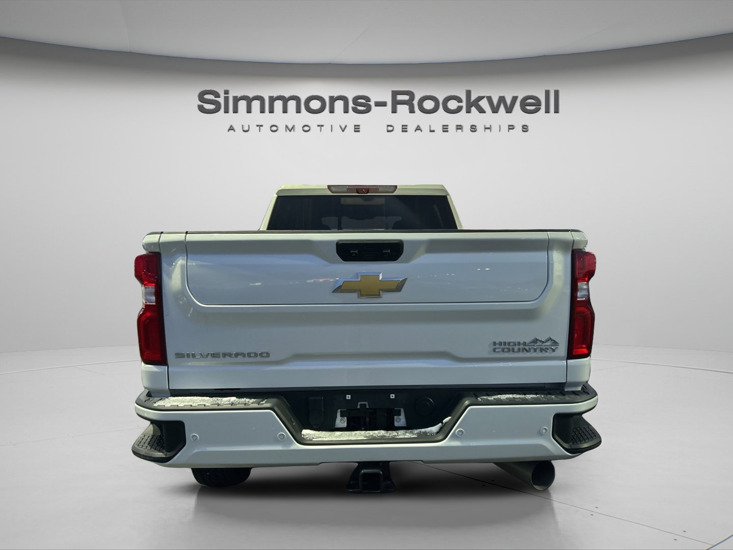 Used 2023 Chevrolet Silverado 2500 High Country w/ Z71 Off-Road Package image 5