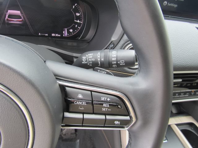 Used 2024 MAZDA CX-90 Plug-In Hybrid w/ Preferred AWD/4WD image 31