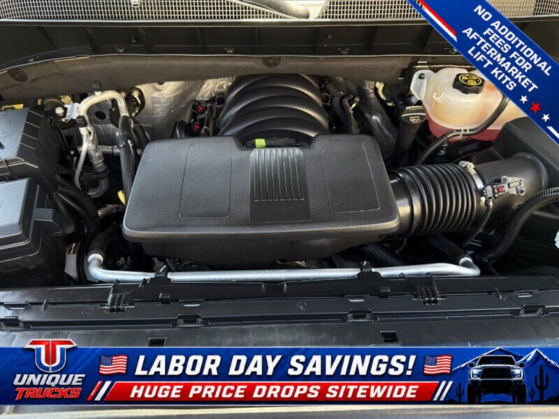 Used 2023 Chevrolet Silverado 1500 LTZ w/ LTZ Convenience Package II AWD/4WD image 16