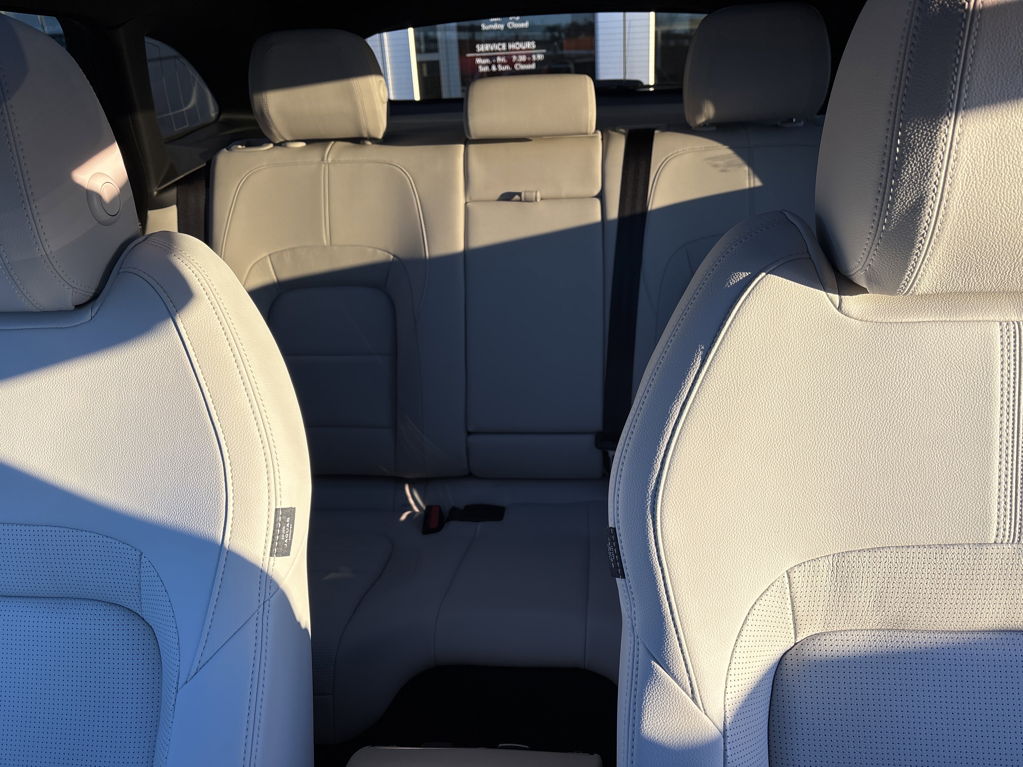 Used 2026 Jaguar F-PACE R-Dynamic S image 22