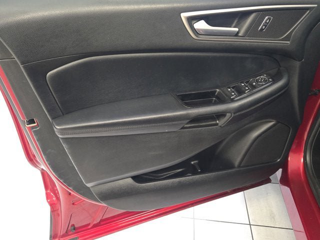 Used 2015 Ford Edge SEL w/ Equipment Group 201A image 18