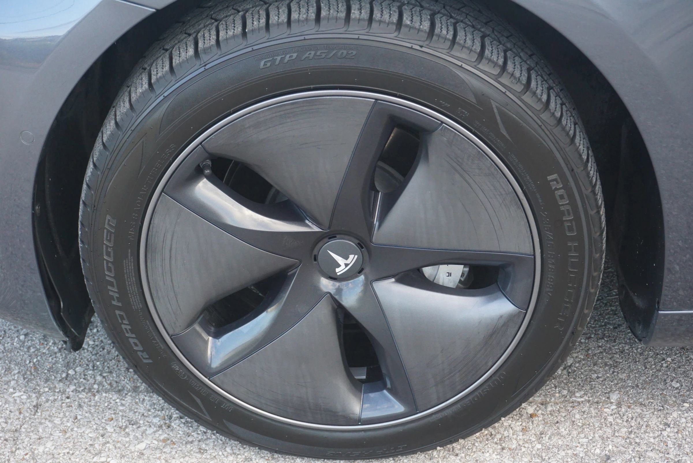 Used 2018 Tesla Model 3 Long Range image 10