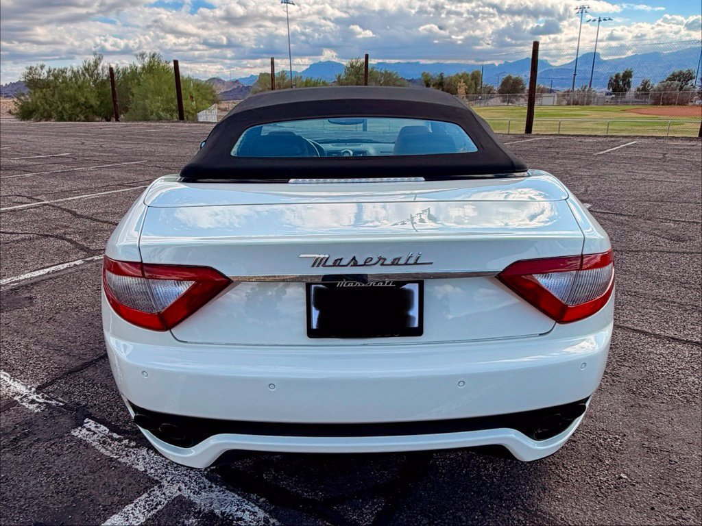 Used 2014 Maserati GranTurismo Convertible RWD image 4