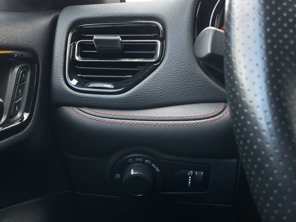 Used 2024 Dodge Durango GT image 14