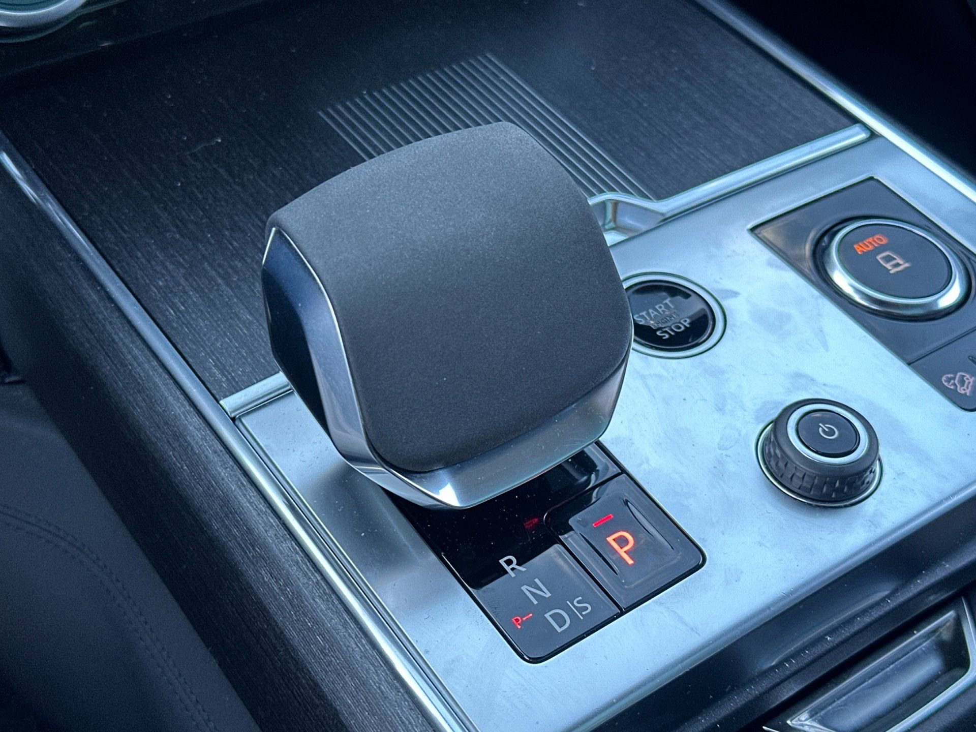 Used 2023 Land Rover Range Rover First Edition image 24