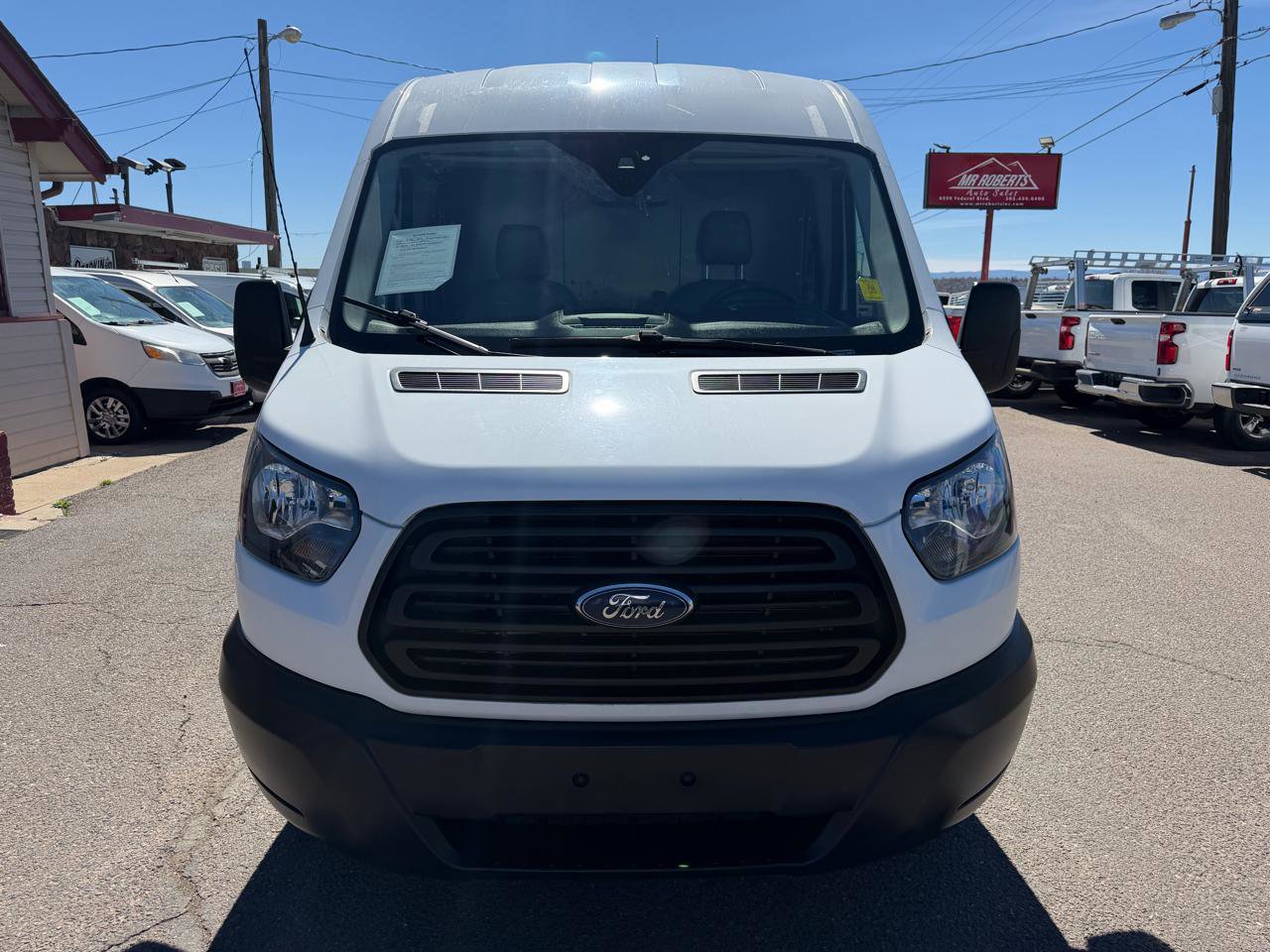 Used 2019 Ford Transit 250 148 Medium Roof image 3