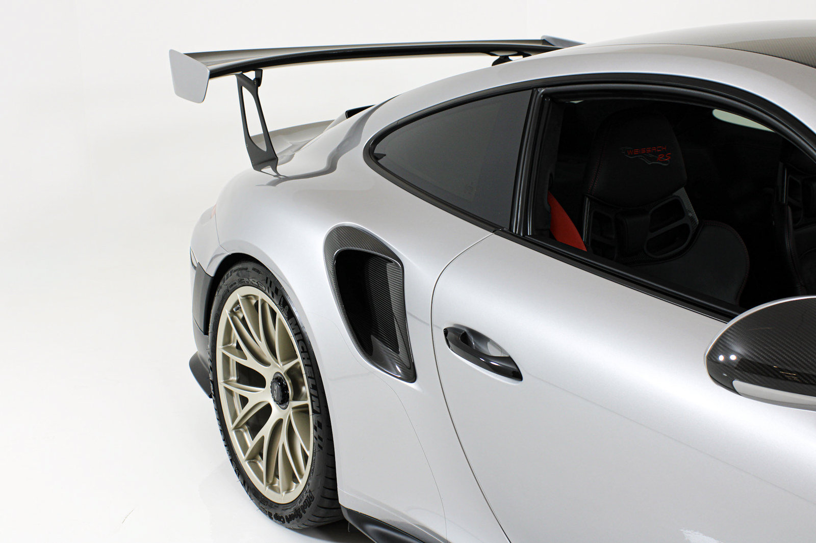 Used 2018 Porsche 911 GT2 RS RWD image 58