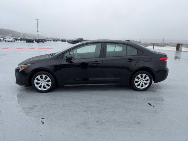 Used 2024 Toyota Corolla LE FWD image 6