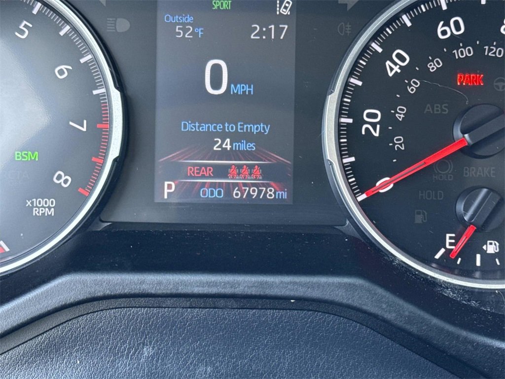 Used 2019 Toyota RAV4 LE image 14