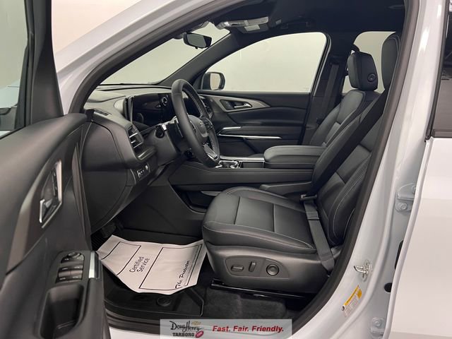 New 2026 Chevrolet Traverse LT w/ Midnight/Sport Edition FWD image 31