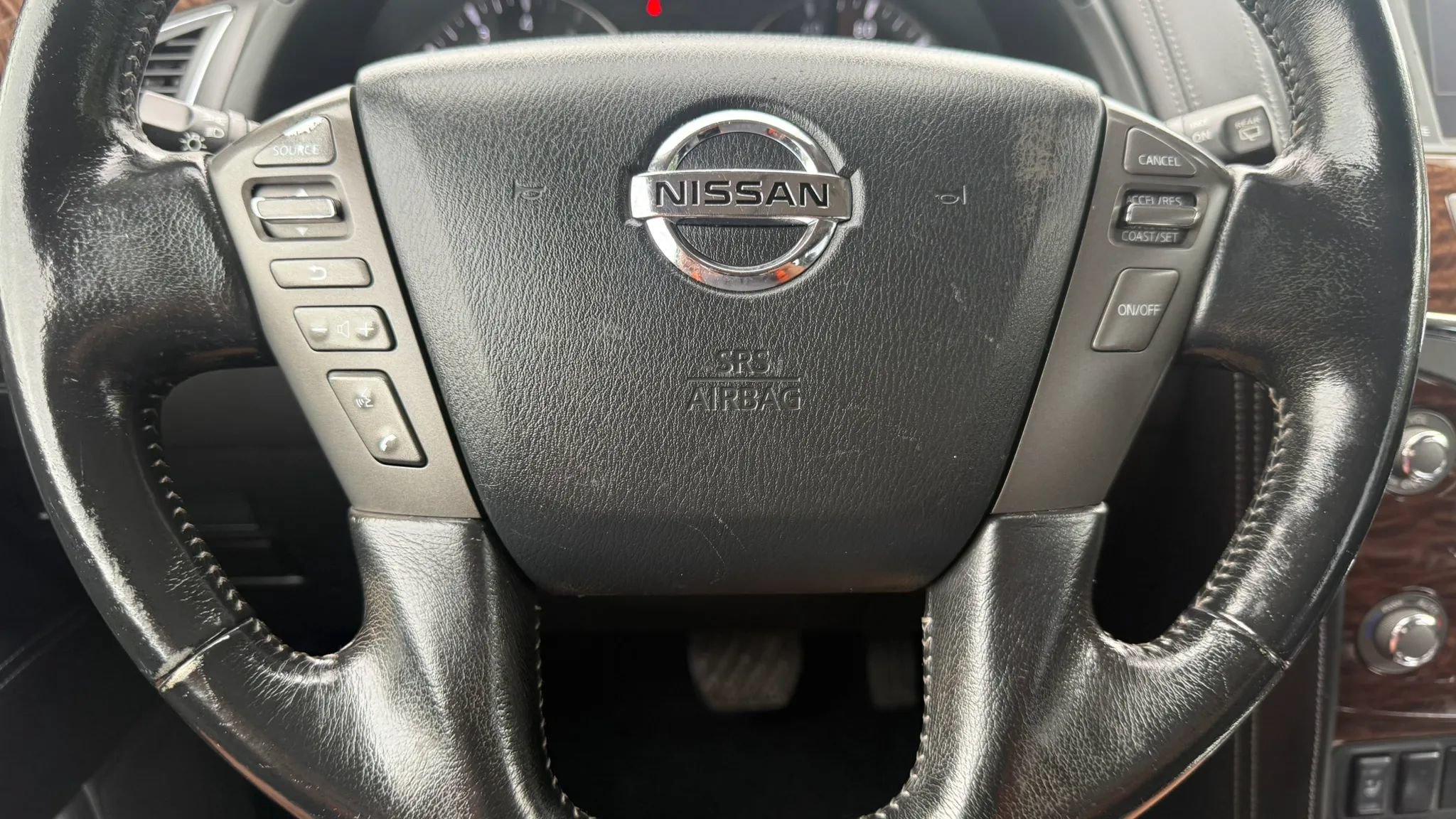 Used 2018 Nissan Armada SL w/ Moonroof Package AWD/4WD image 17