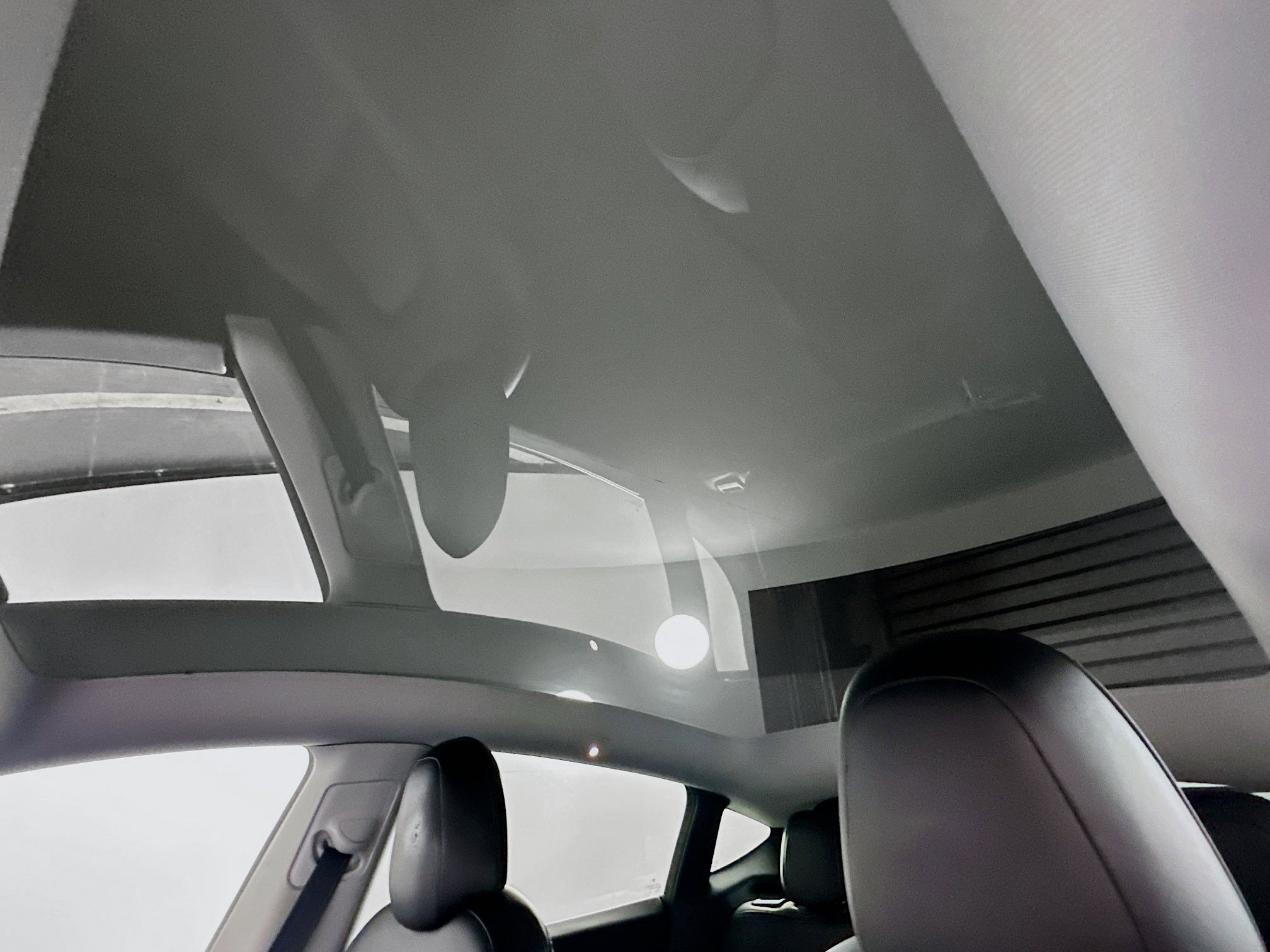 Used 2021 Tesla Model Y Long Range image 24