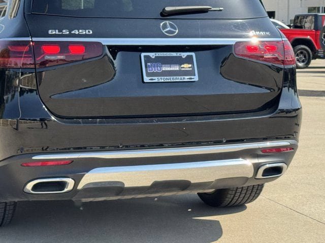 Used 2025 Mercedes-Benz GLS 450 4MATIC image 8