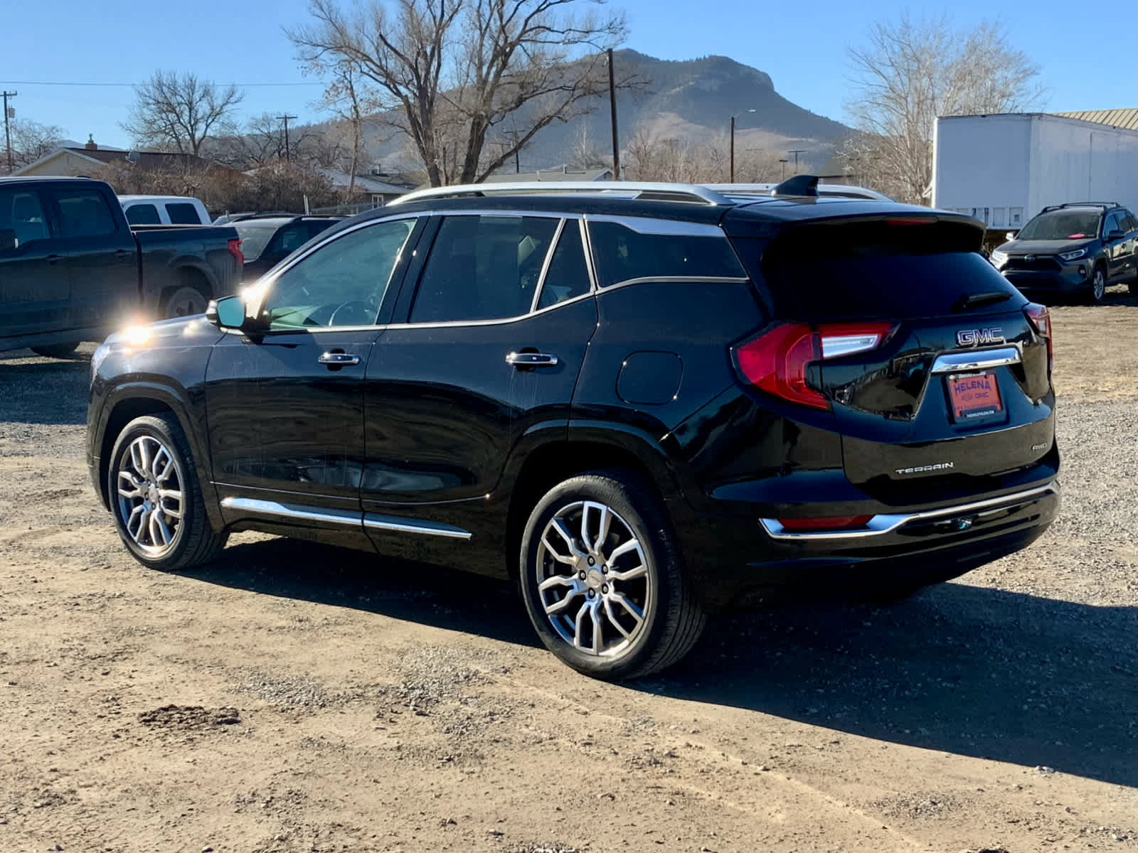 Used 2022 GMC Terrain Denali image 3