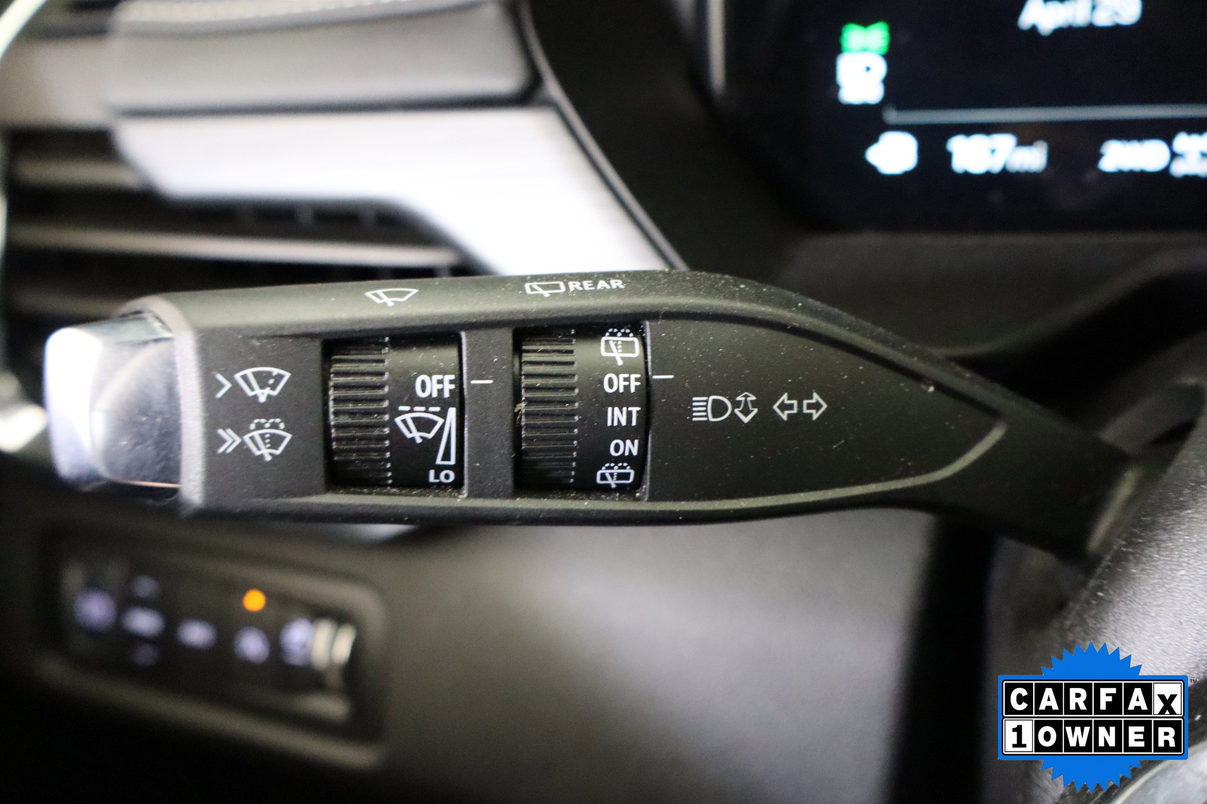 Used 2025 GMC Acadia Elevation AWD/4WD image 30