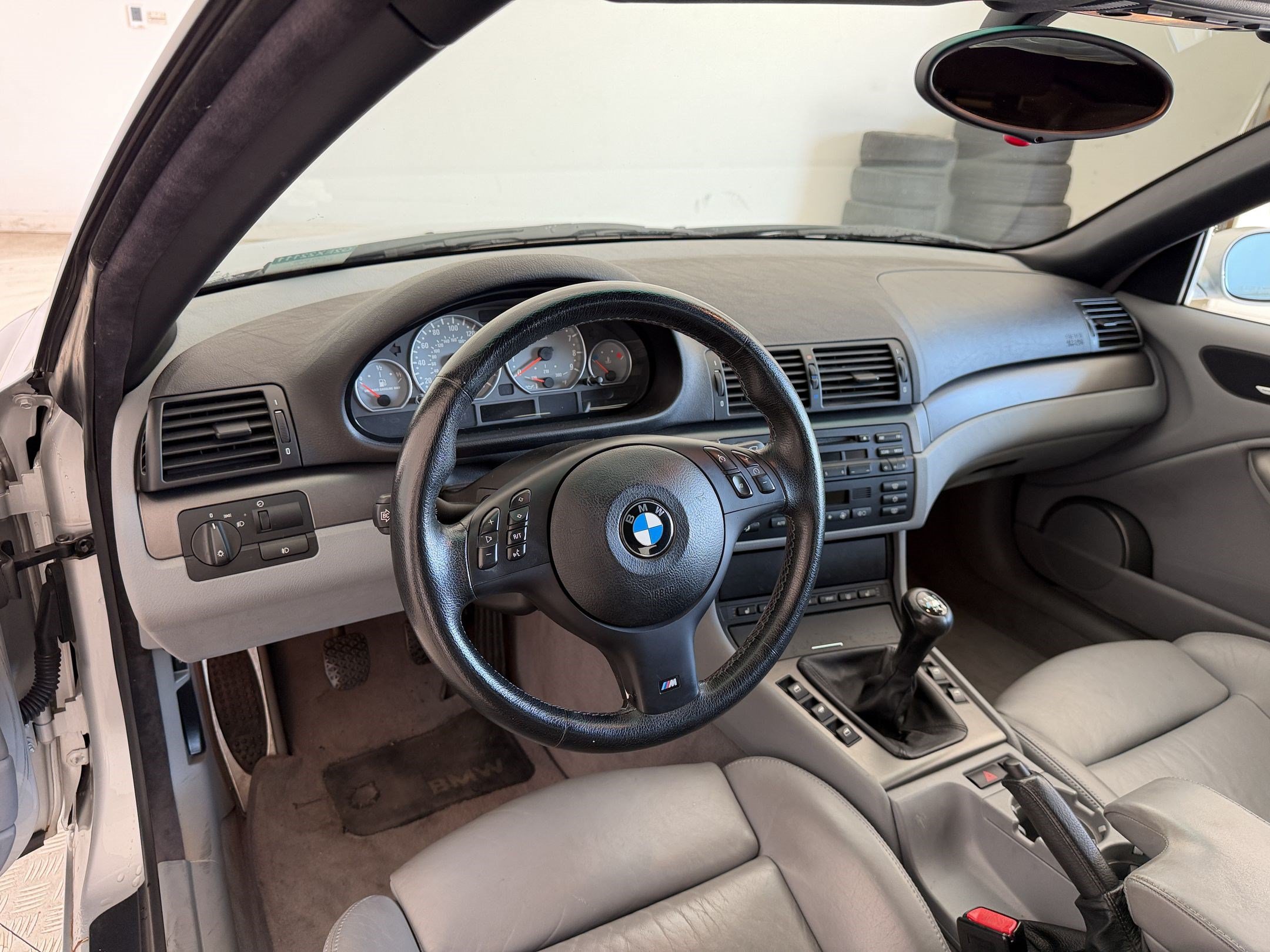 Used 2002 BMW M3 Convertible RWD image 4