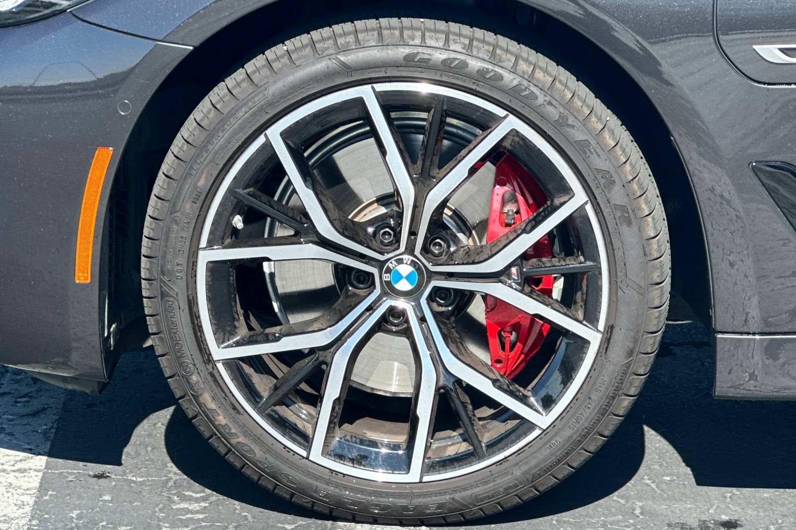 Used 2023 BMW 530e w/ M Sport Package RWD image 45