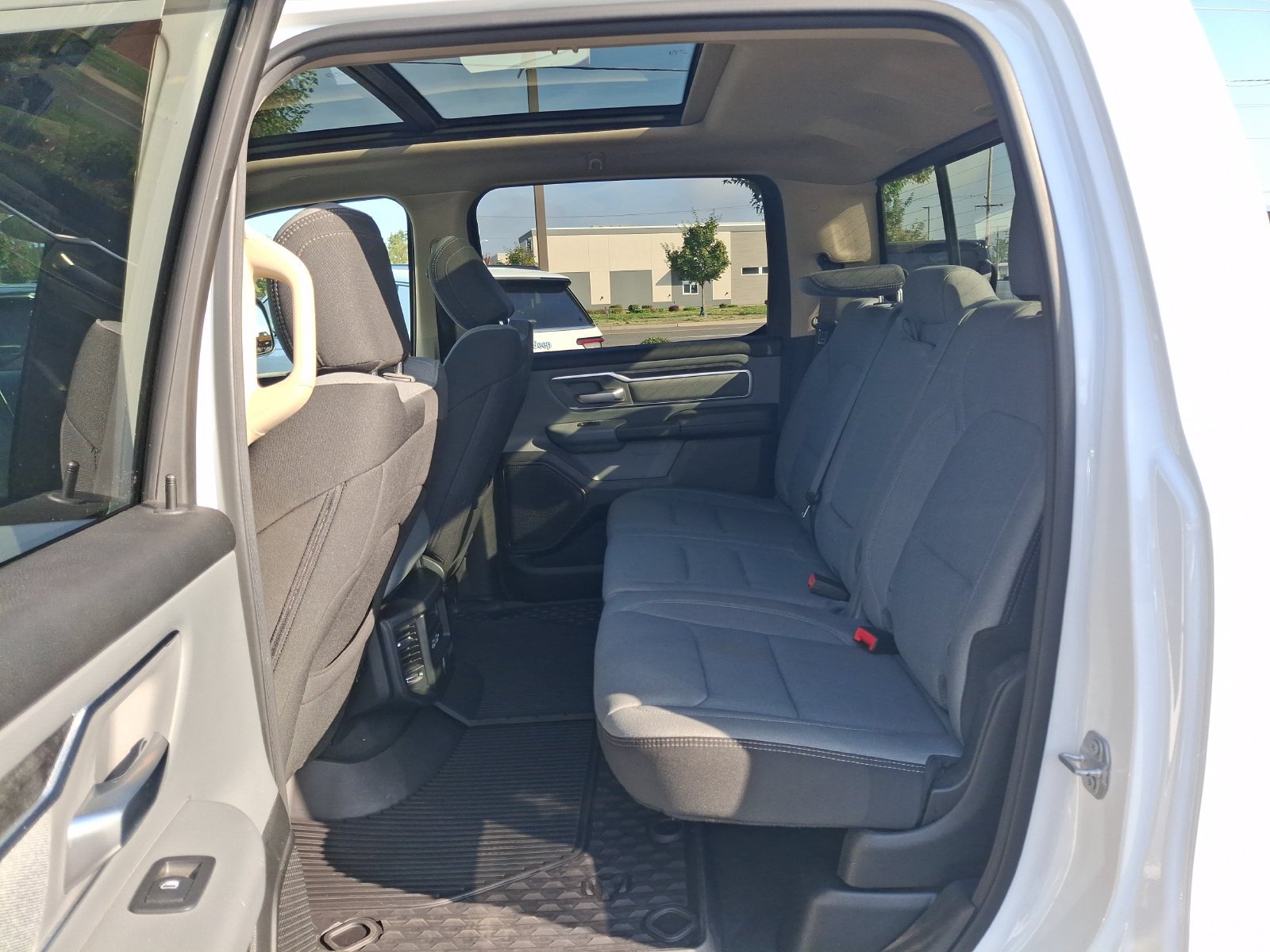 Certified 2019 RAM 1500 Big Horn AWD/4WD image 21