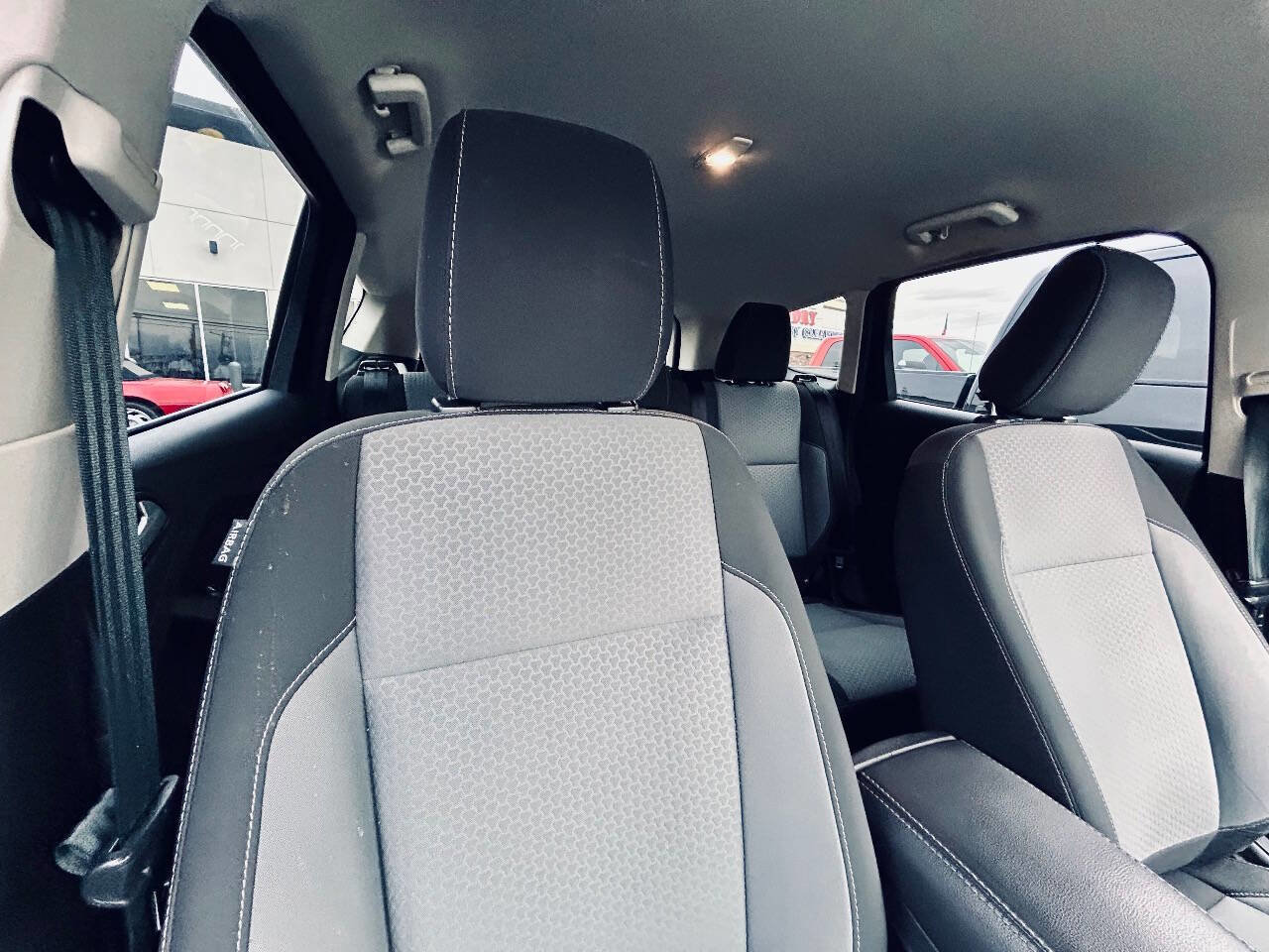 Used 2018 Ford Escape SE image 23