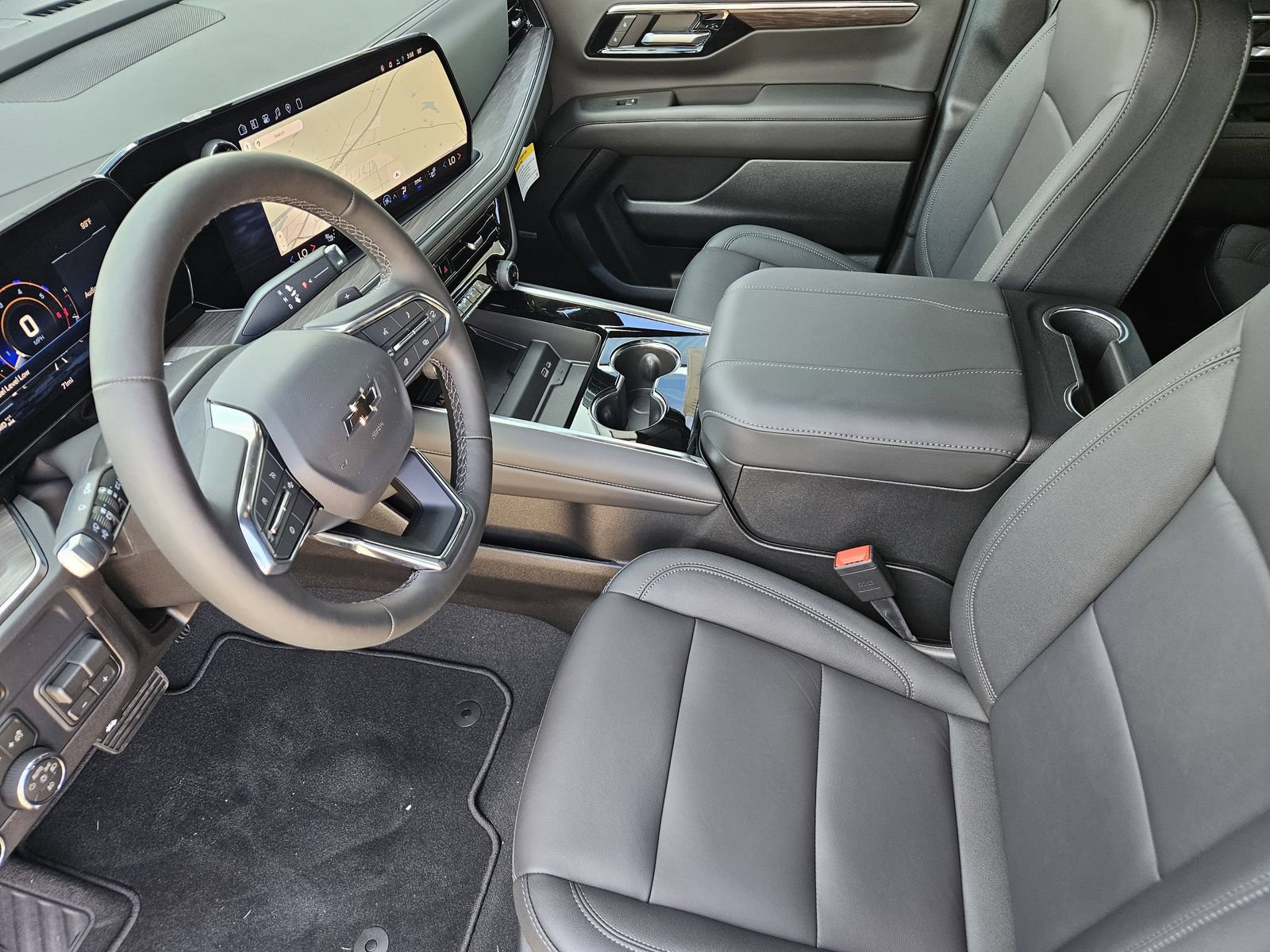 New 2026 Chevrolet Tahoe Z71 w/ Z71 Off-Road Package AWD/4WD image 16