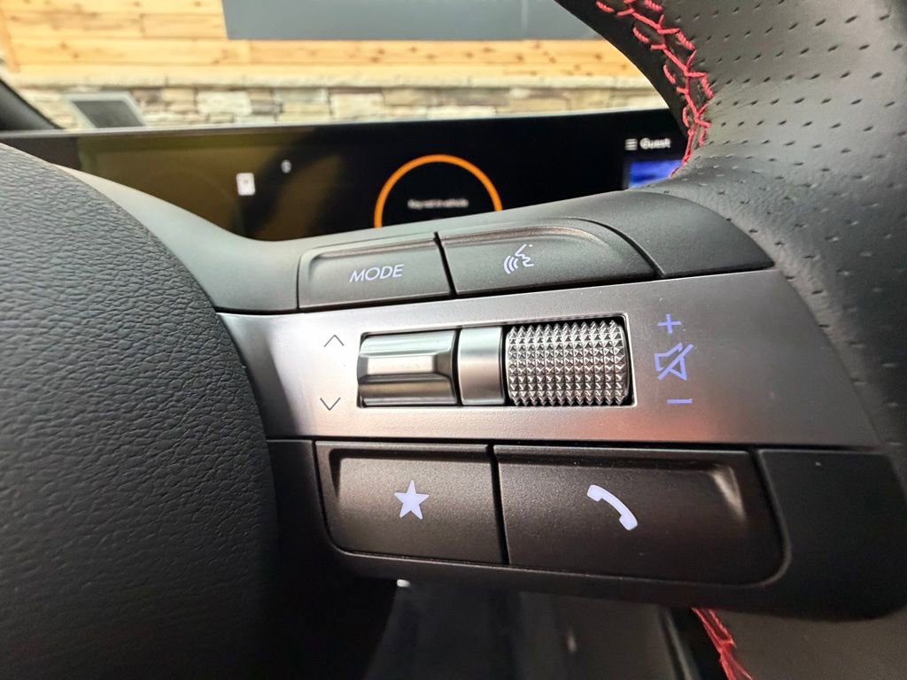 Used 2025 Hyundai Kona N Line S image 23