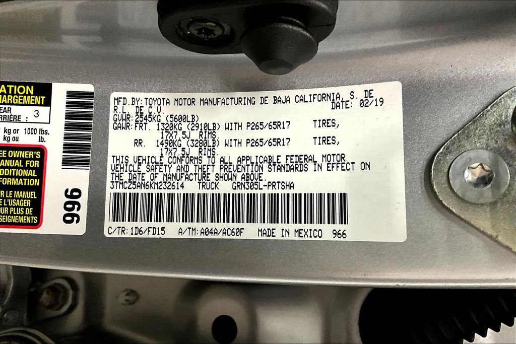 Used 2019 Toyota Tacoma TRD Sport w/ Technology Package AWD/4WD image 20
