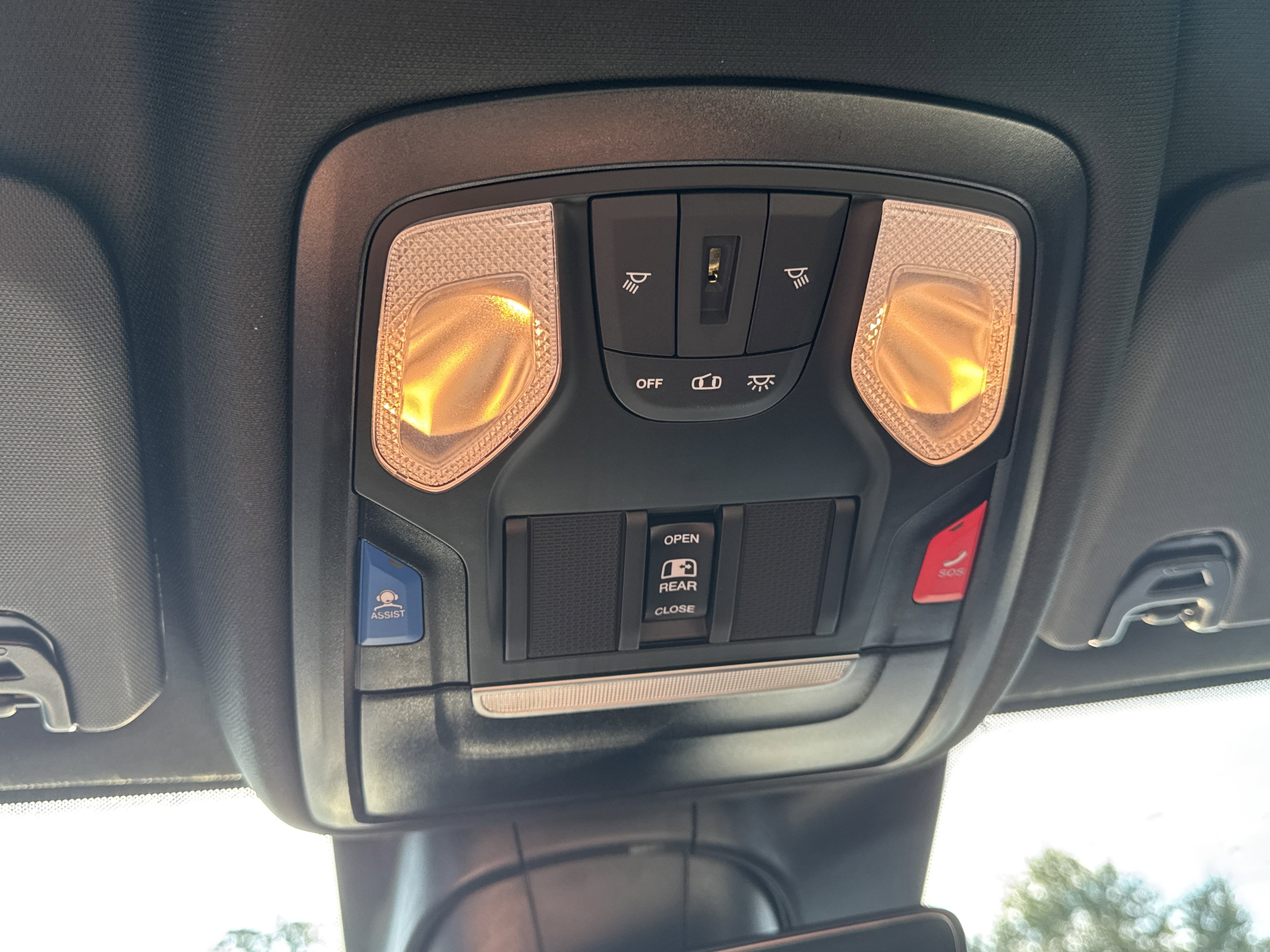 New 2026 RAM 2500 Tradesman AWD/4WD image 23