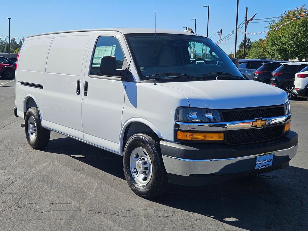 New 2025 Chevrolet Express 2500 w/ Driver Convenience Package image 8