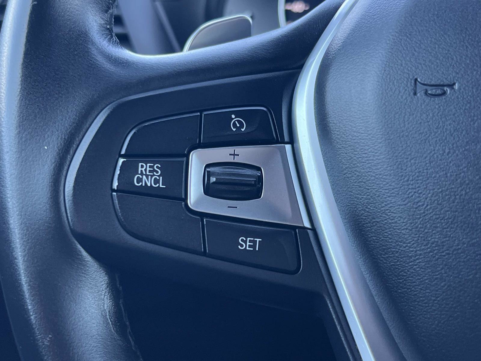 Used 2019 BMW X3 sDrive30i w/ Driving Assistance Package image 9