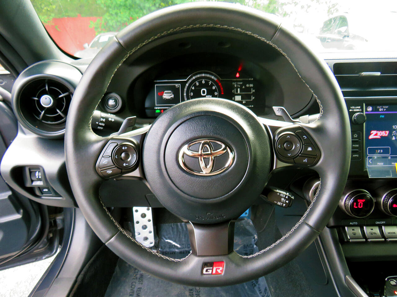 Used 2024 Toyota GR86 Premium image 17