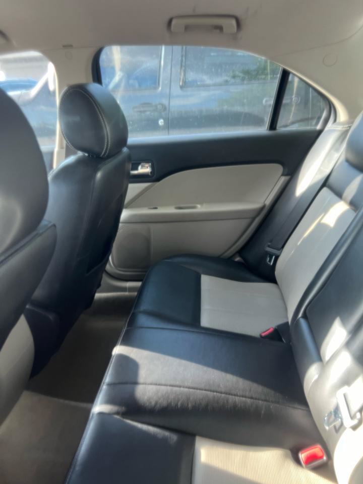 Used 2007 Mercury Milan Premier FWD image 8