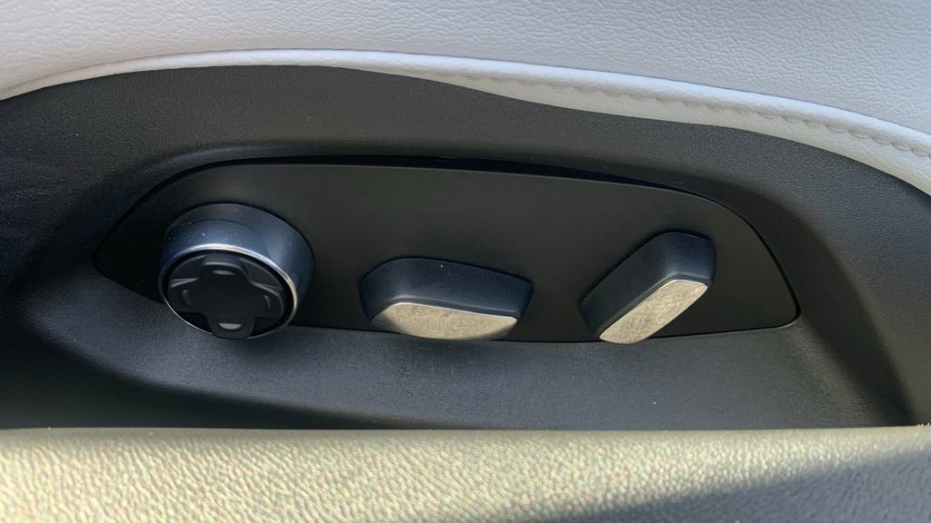 Used 2024 Chevrolet Corvette Z06 image 19