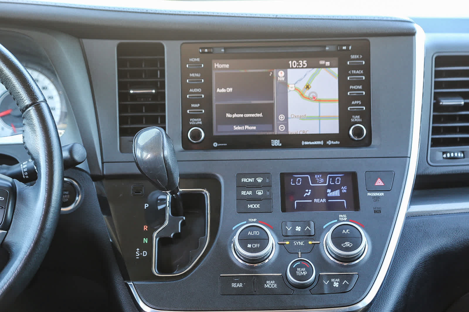 Certified 2019 Toyota Sienna SE w/ SE Preferred Package AWD/4WD image 14
