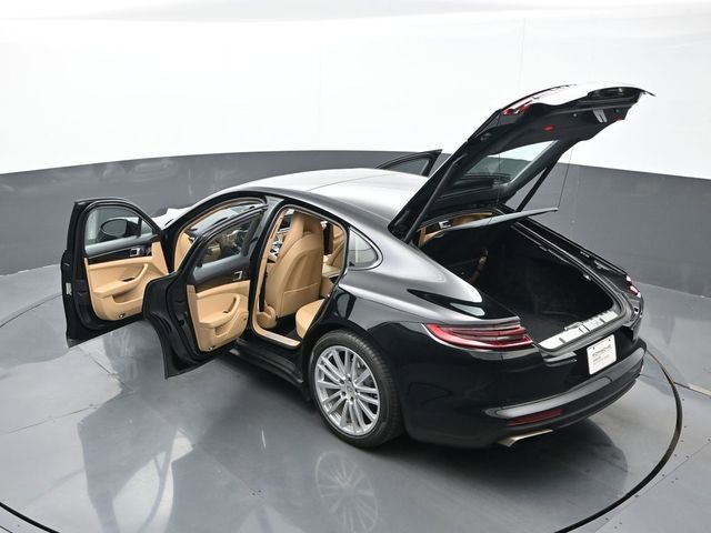 Certified 2018 Porsche Panamera image 29
