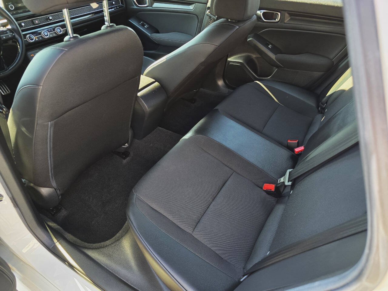 Used 2025 Honda Civic Sport image 22