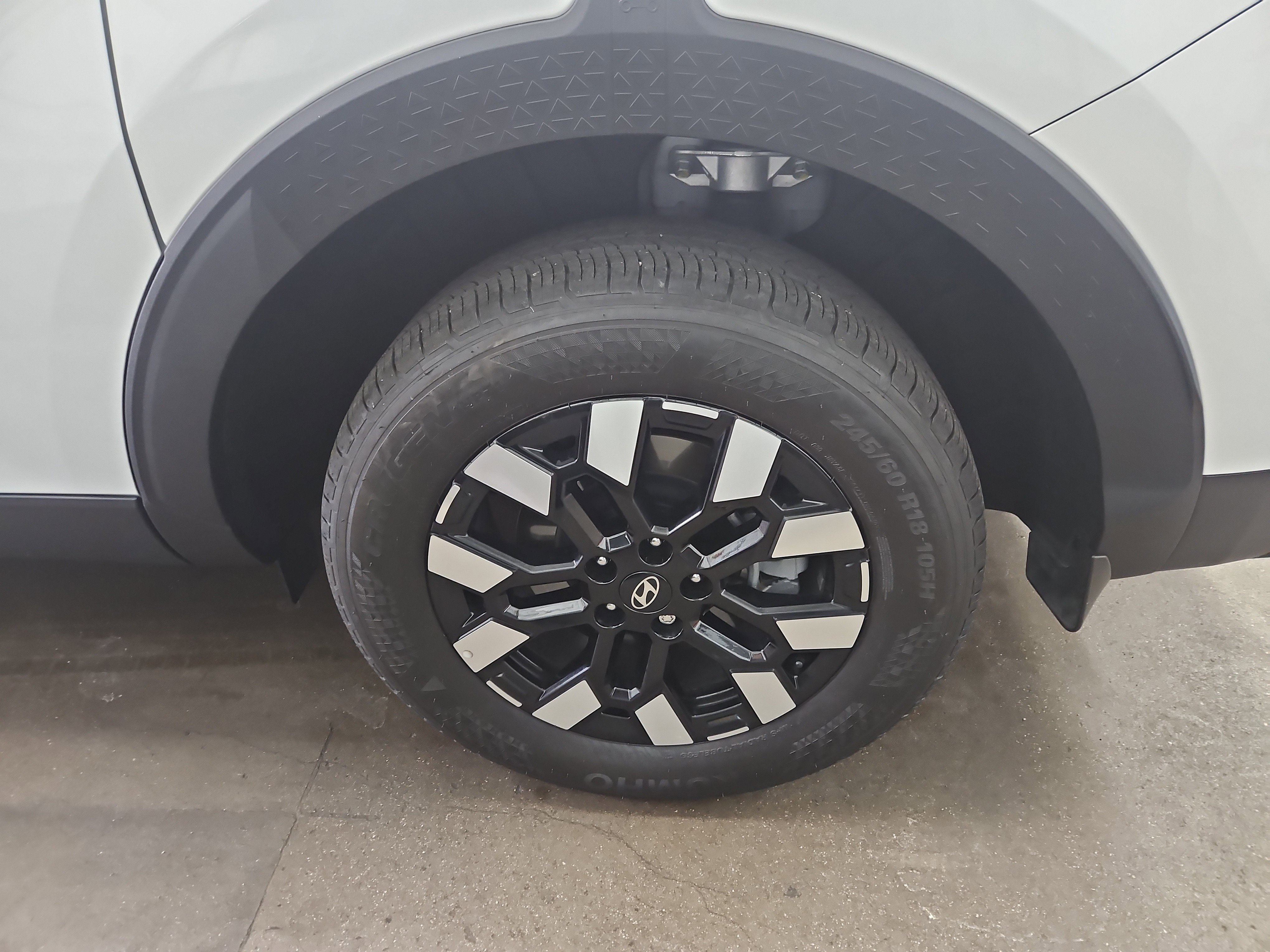 Used 2025 Hyundai Santa Cruz SEL image 23