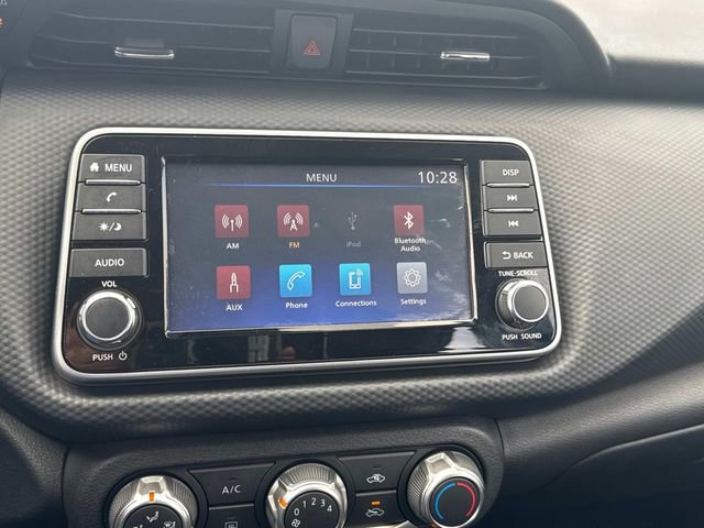 Certified 2025 Nissan Kicks Play S image 35