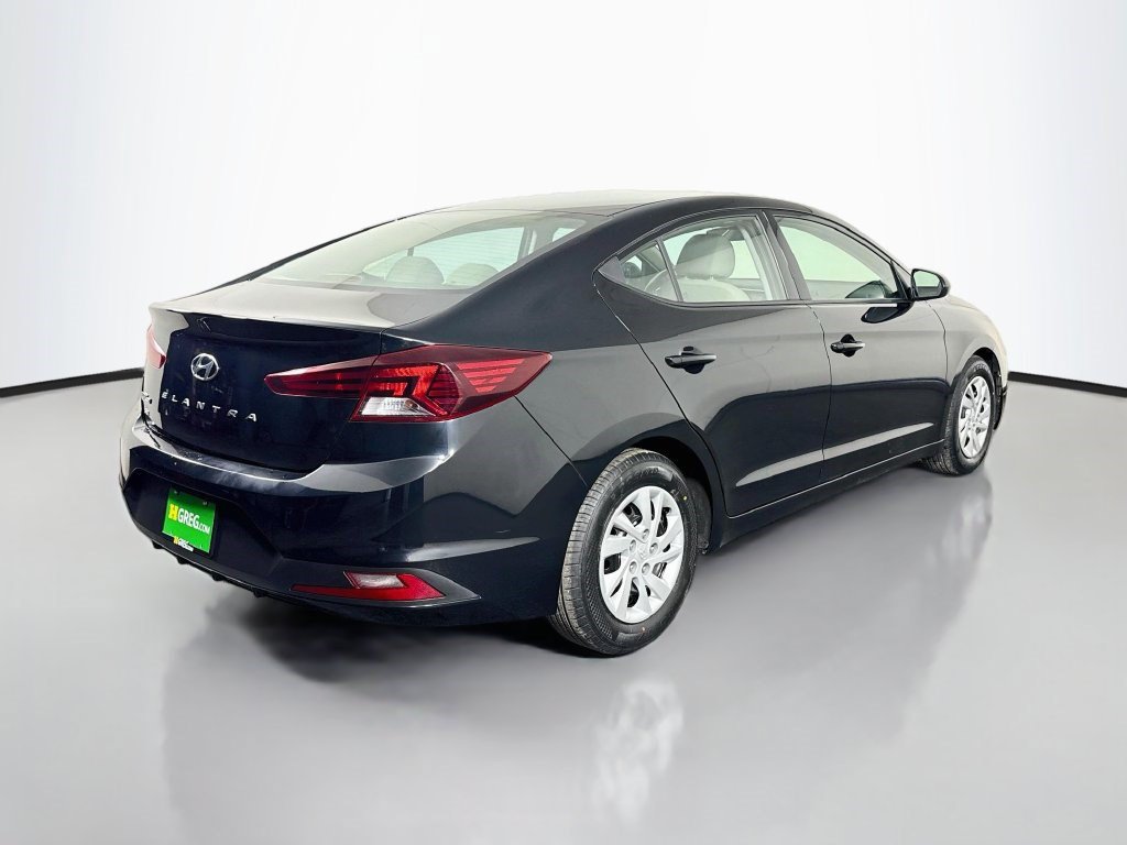 Used 2020 Hyundai Elantra SE FWD image 10