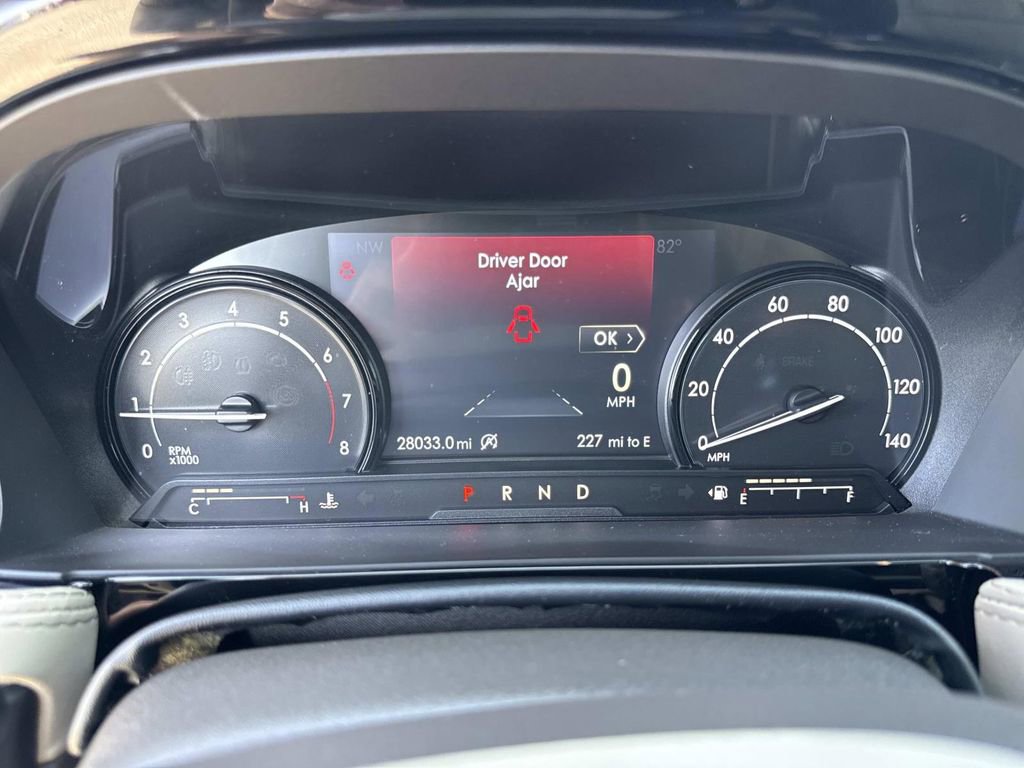 Certified 2020 Lincoln Corsair Reserve image 27