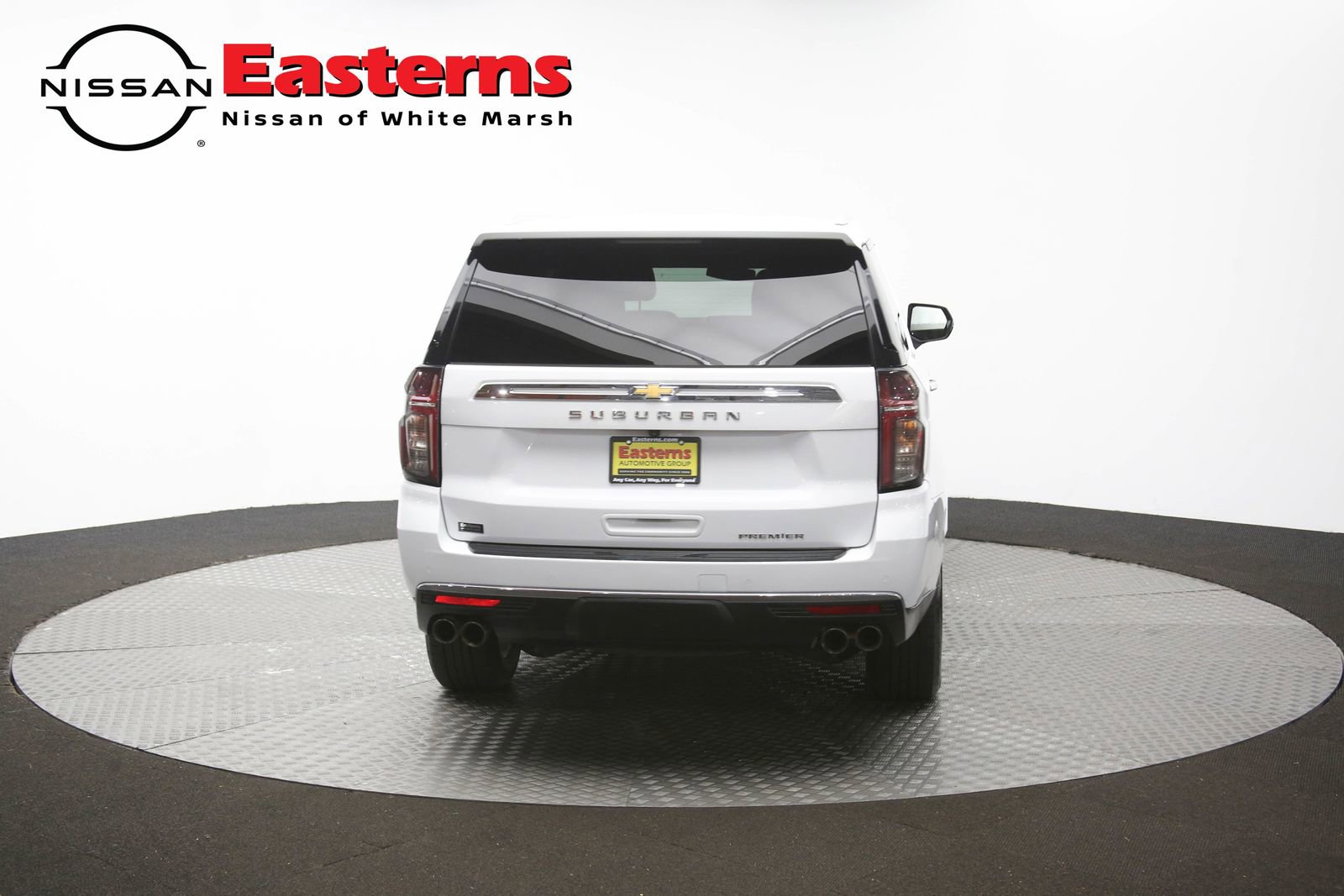 Used 2023 Chevrolet Suburban Premier RWD image 41