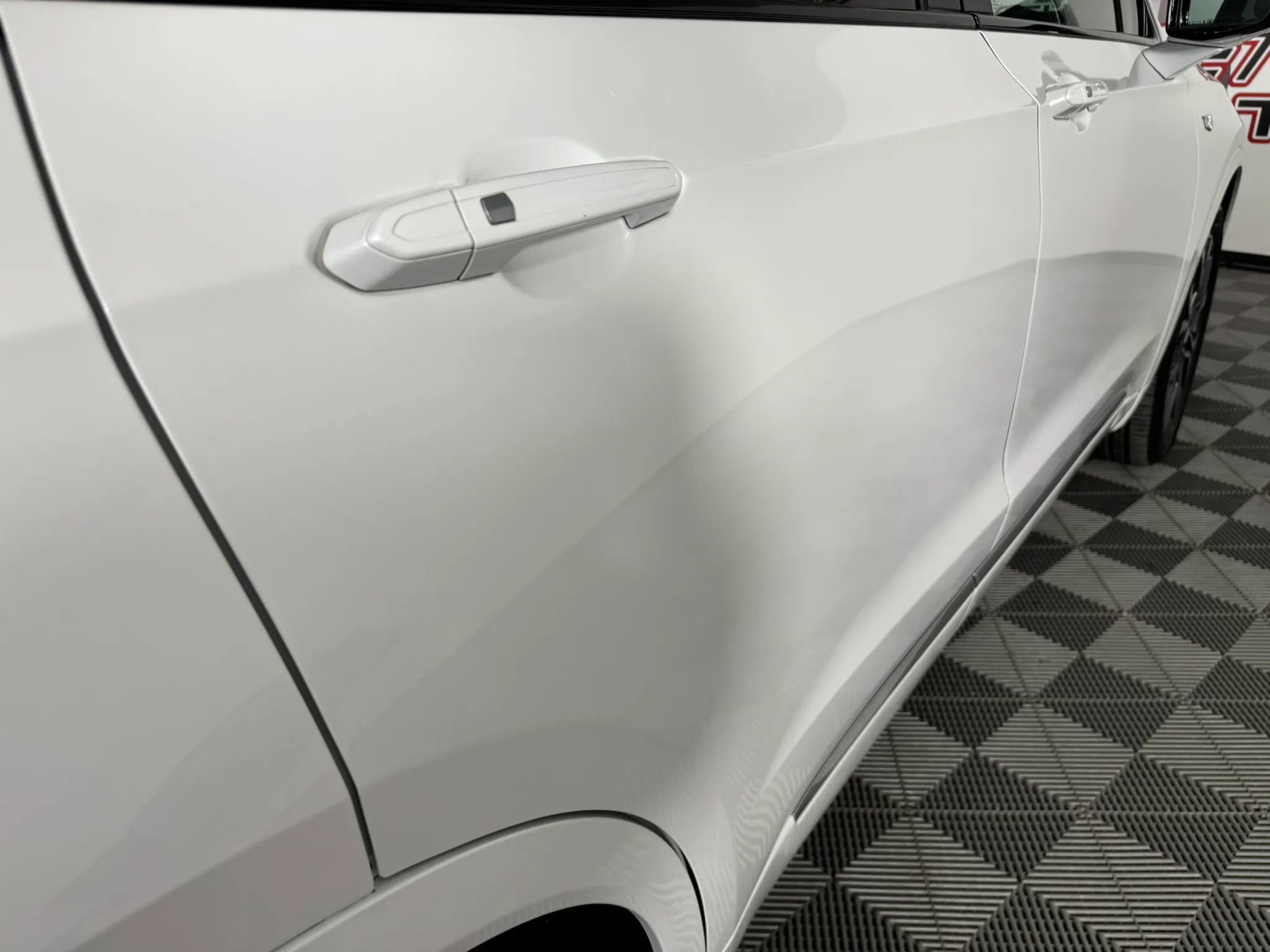 Used 2023 Cadillac XT6 Sport w/ Platinum Package AWD/4WD image 35