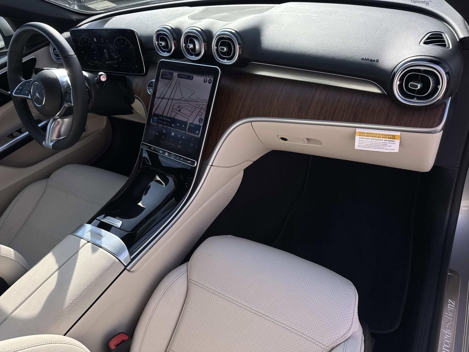 Used 2023 Mercedes-Benz C 300 Sedan image 11