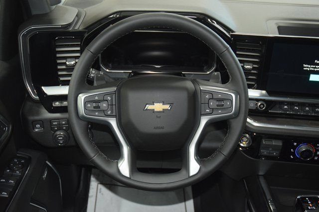 New 2026 Chevrolet Silverado 1500 LTZ w/ LTZ Premium Package AWD/4WD image 38