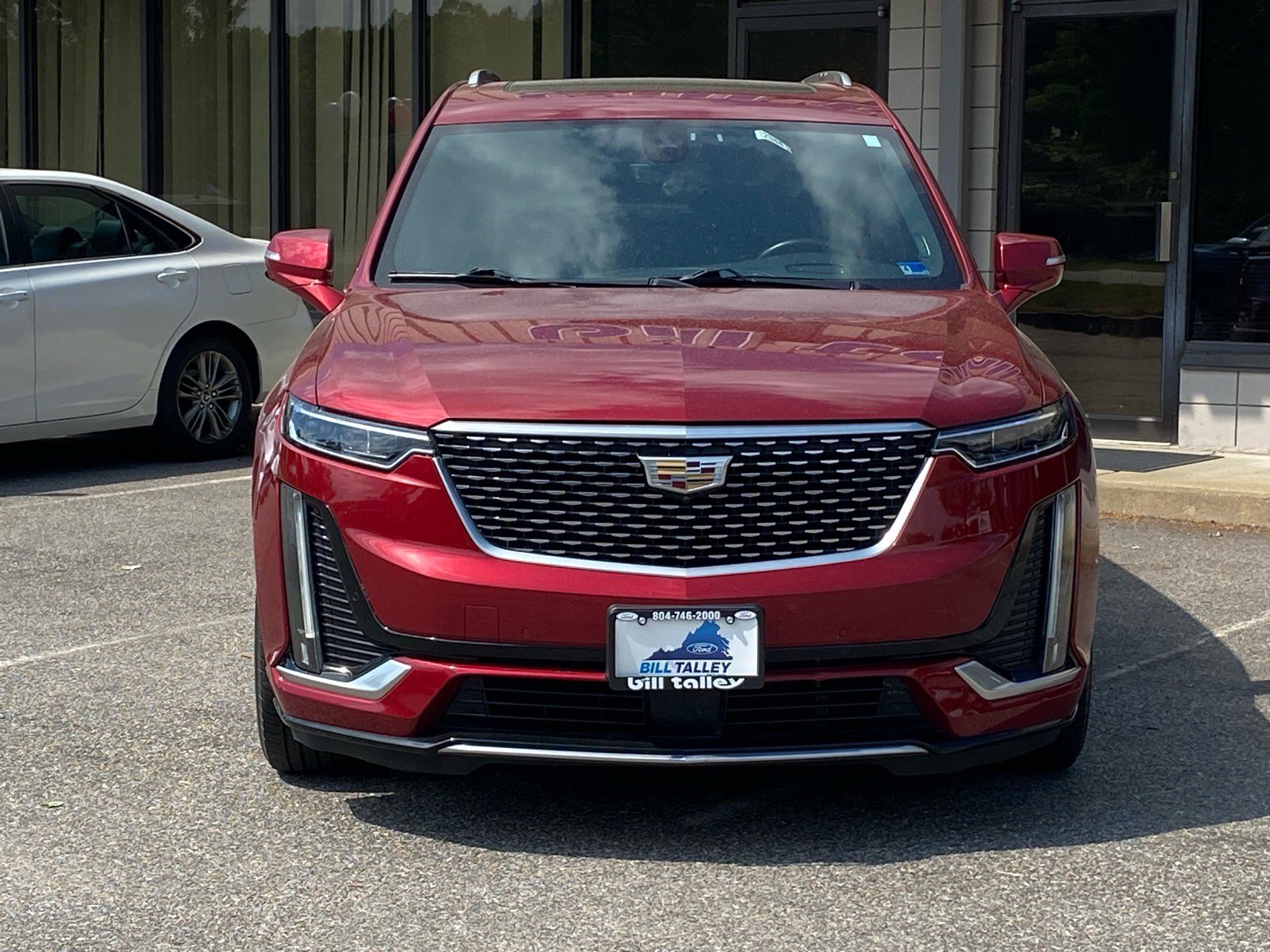 Used 2020 Cadillac XT6 Premium Luxury w/ Platinum Package AWD/4WD image 5