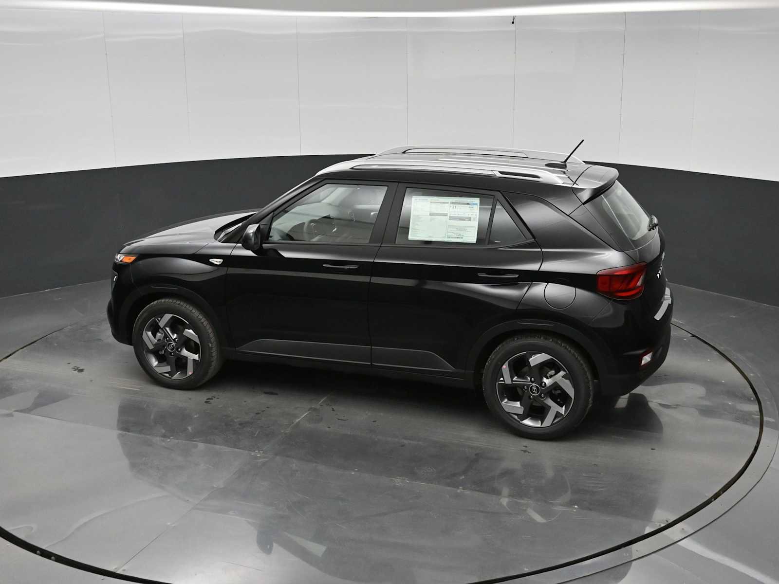 New 2026 Hyundai Venue SEL FWD image 27