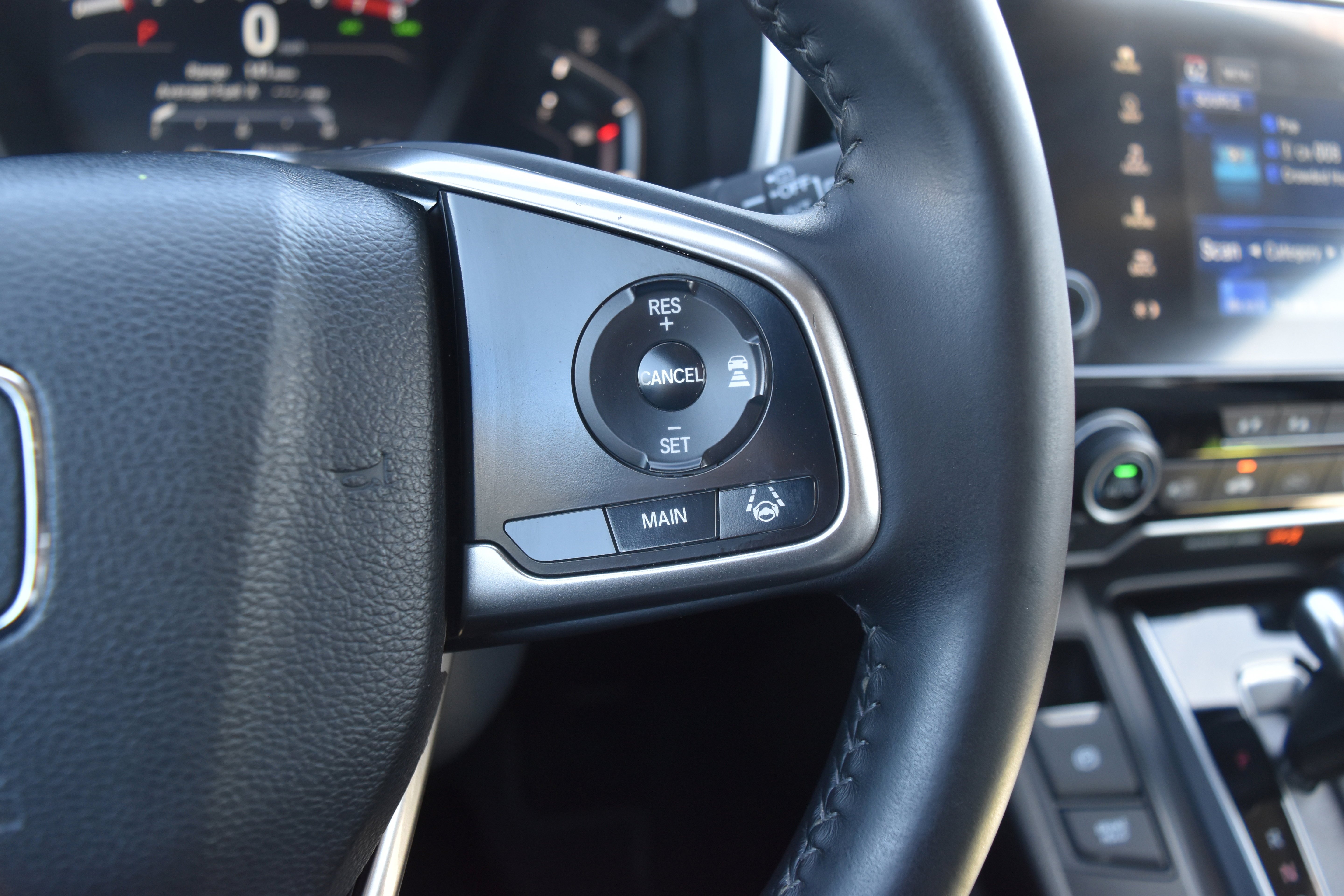 Certified 2018 Honda CR-V Touring image 21