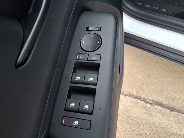 New 2026 Hyundai Kona SE image 20