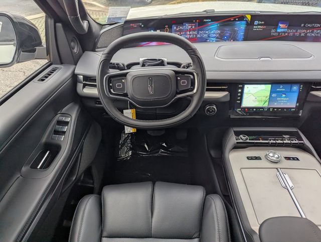 New 2026 Lincoln Navigator Reserve w/ Jet Appearance Package image 15