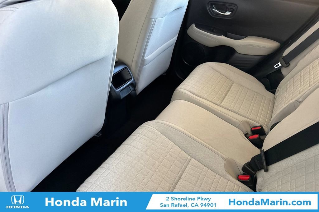 Certified 2025 Honda HR-V LX image 16